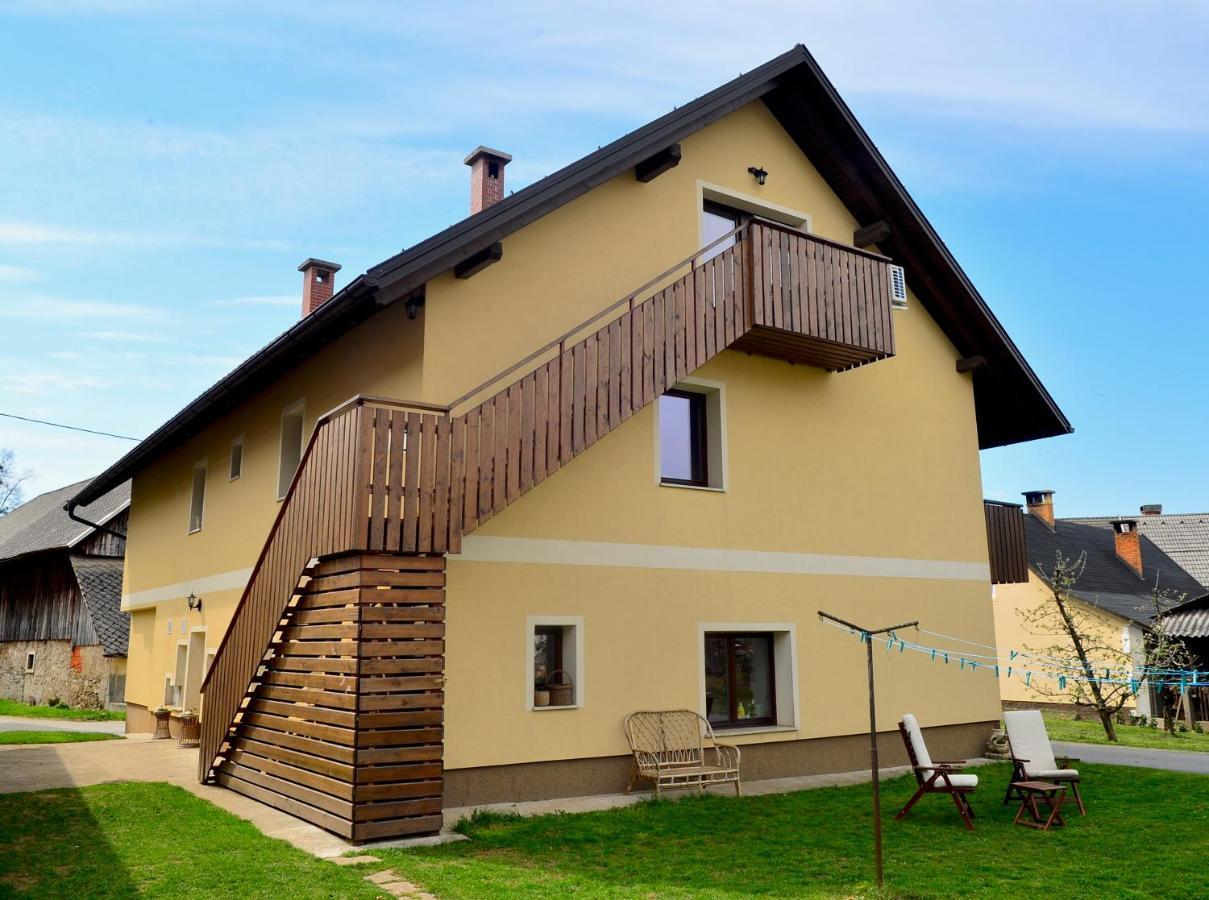 Pr'Jernejc Agroturism Villa Lesce  Exterior photo